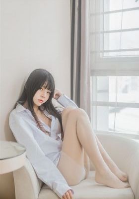 久久卡一卡二_720电影在线观看